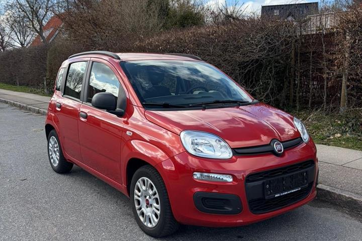 Grøn Fiat Panda fra 2013