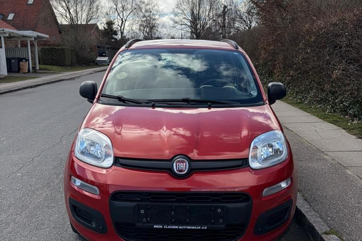 Grøn Fiat Panda fra 2013