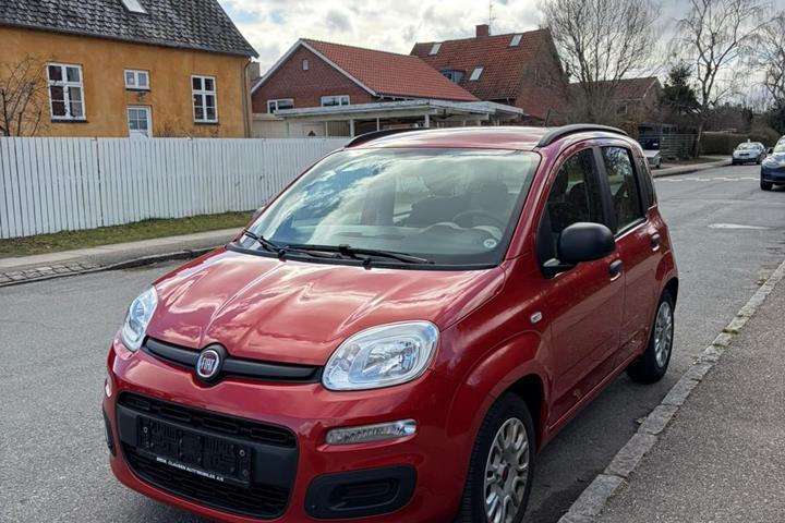 Grøn Fiat Panda fra 2013