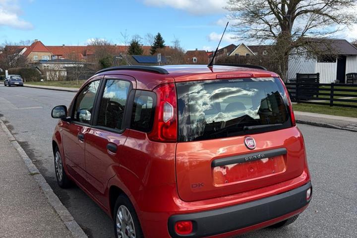 Grøn Fiat Panda fra 2013