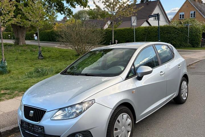 Grøn Seat Ibiza fra 2009