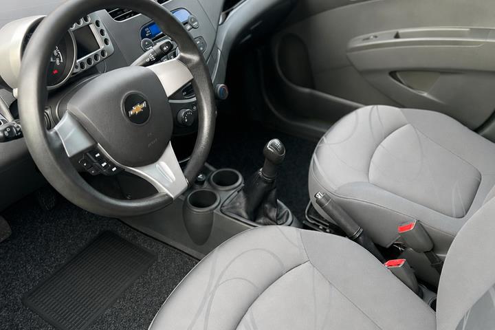 Grøn Chevrolet Spark fra 2012