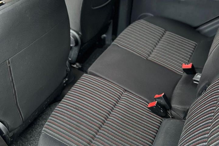 undefined Mitsubishi Colt fra 2007