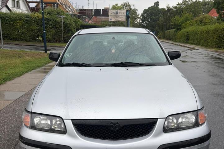 undefined Mazda 626 fra 1998