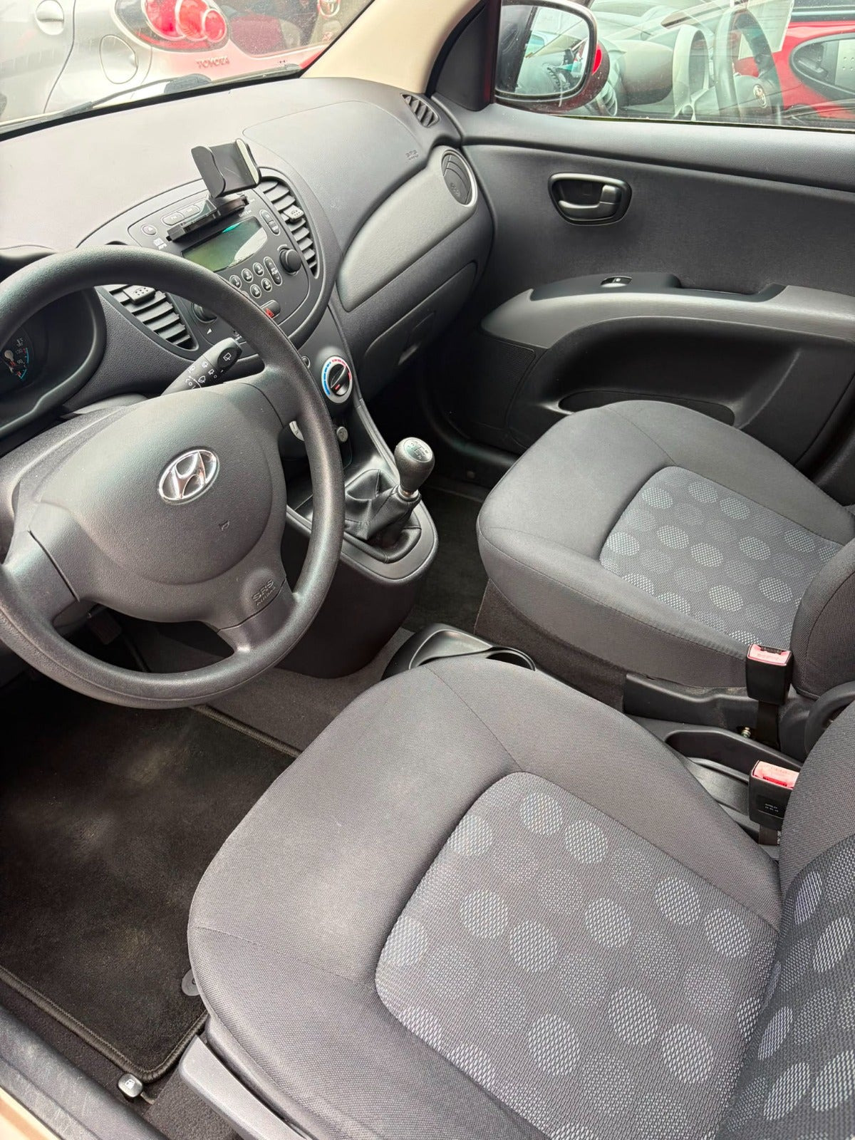 Grøn Hyundai i10 fra 2010