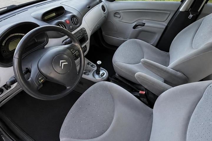 Grøn Citroën C3 fra 2006