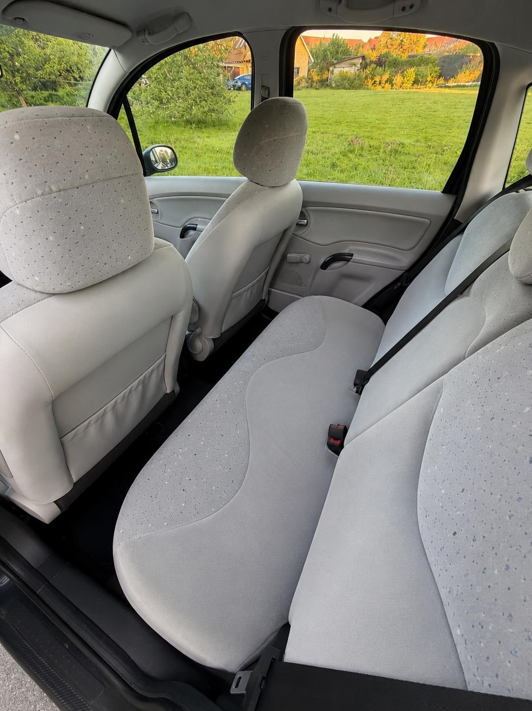 Grøn Citroën C3 fra 2006
