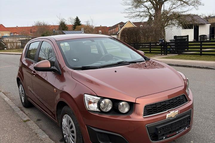 Grøn Chevrolet Aveo fra 2012