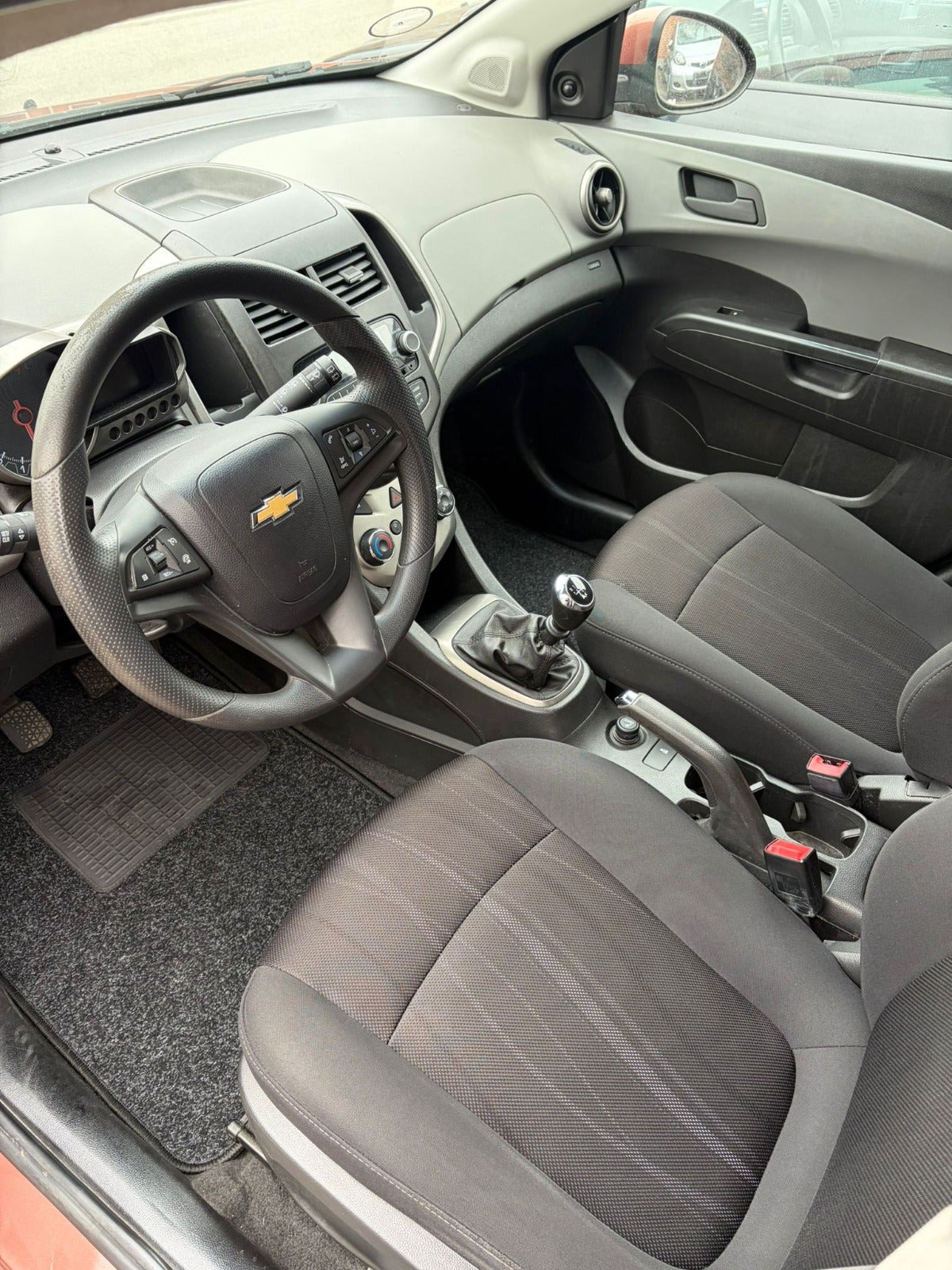 Grøn Chevrolet Aveo fra 2012
