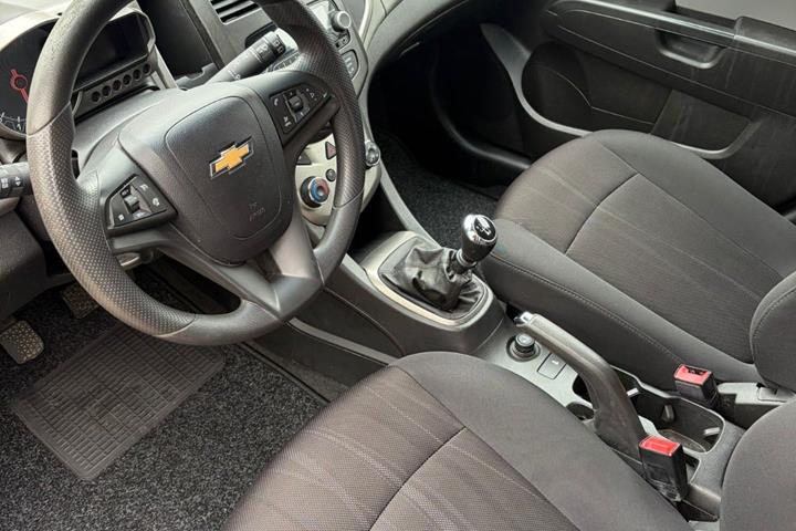 Grøn Chevrolet Aveo fra 2012