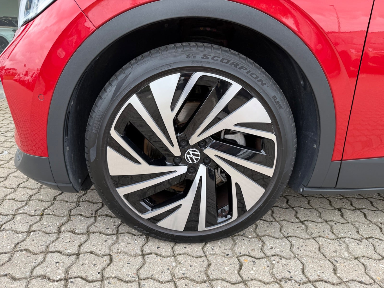 Rød VW ID.4 fra 2024