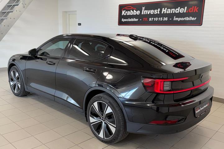 Sort Polestar 2 fra 2023