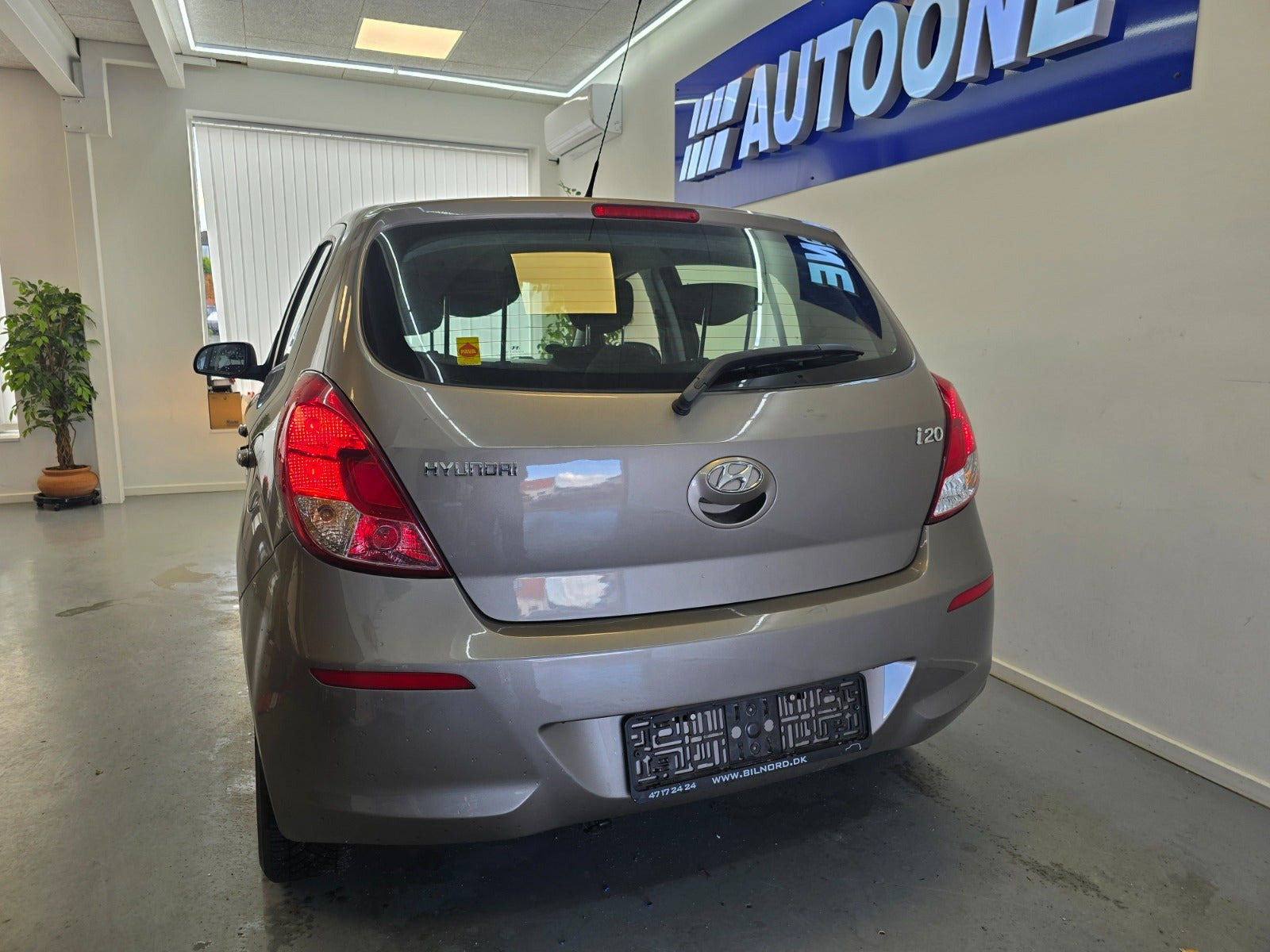 Sort Hyundai i20 fra 2013