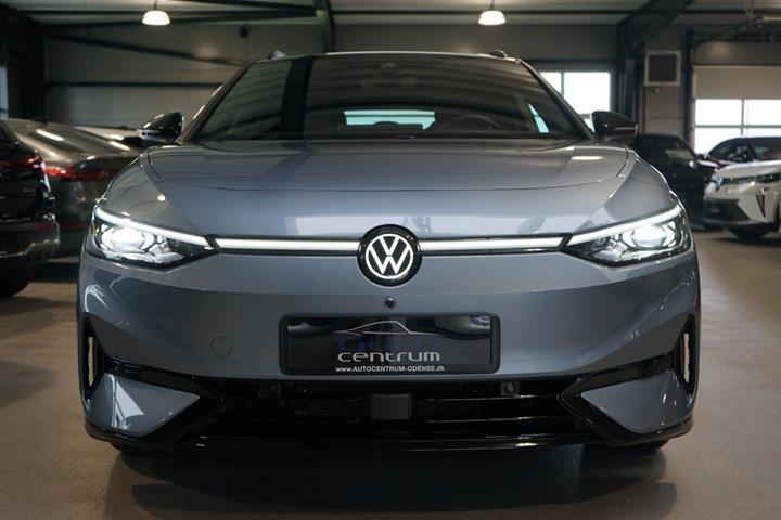 Blå VW ID.7 fra 2026