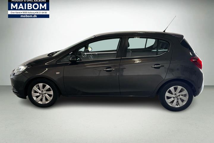 Sort Opel Corsa fra 2015