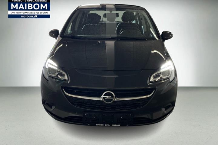 Sort Opel Corsa fra 2015