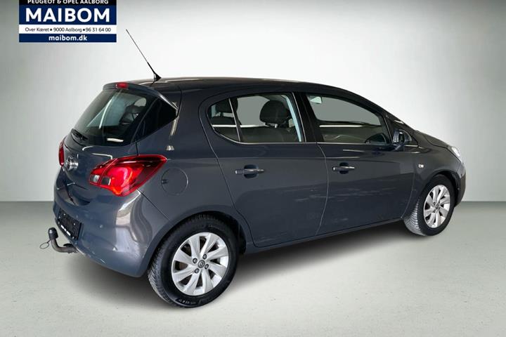 Sort Opel Corsa fra 2015