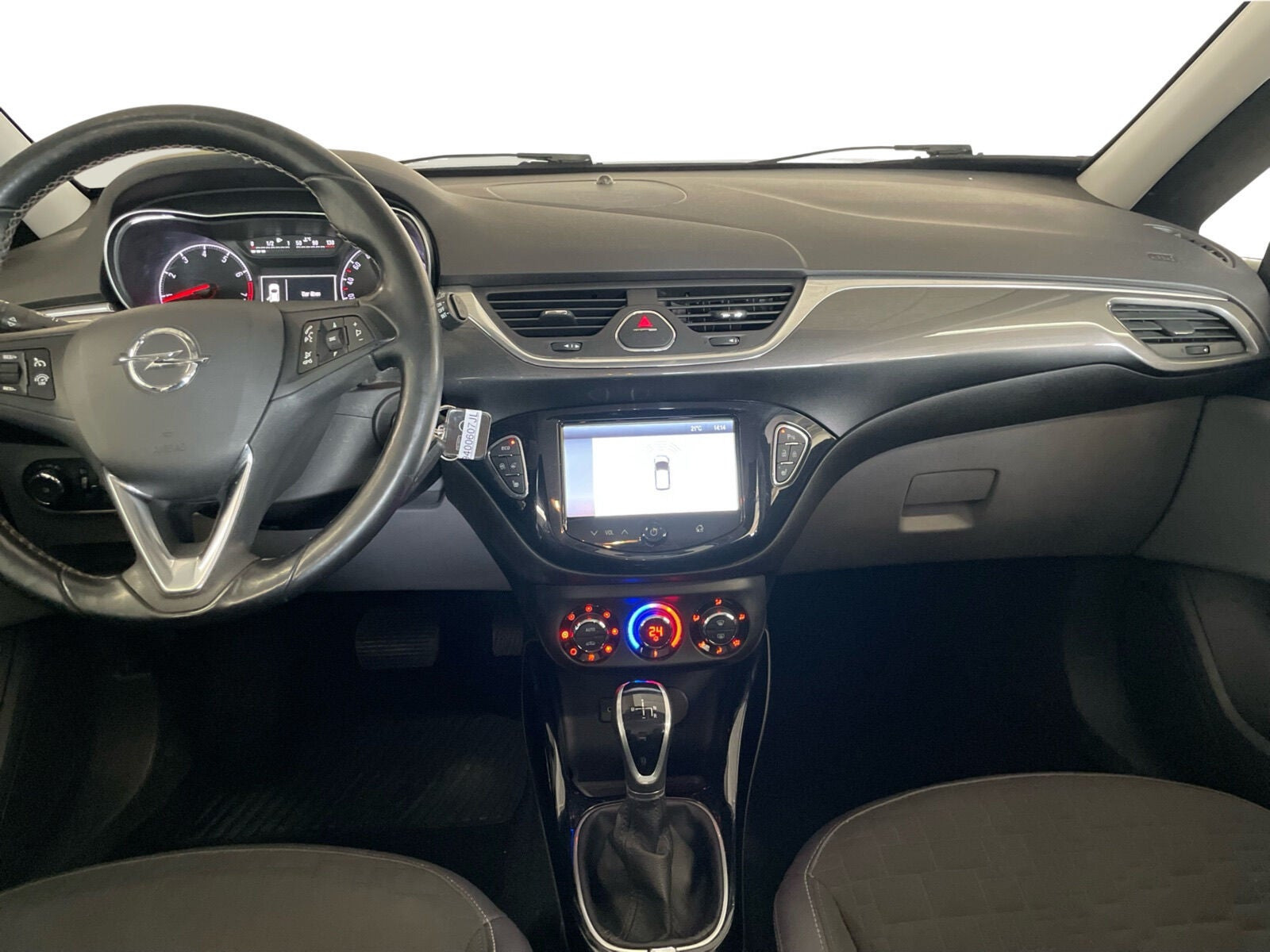 Sort Opel Corsa fra 2015