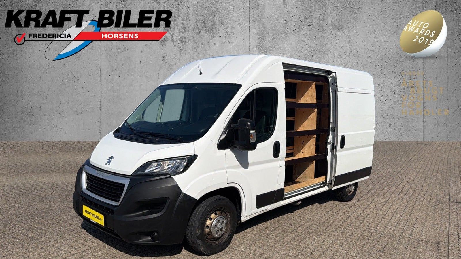 Hvid Peugeot Boxer 333 fra 2017