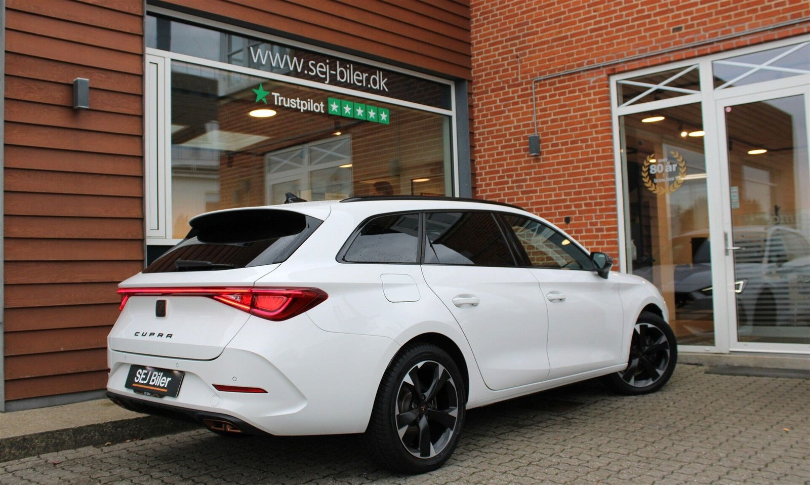Hvid Cupra Leon fra 2022