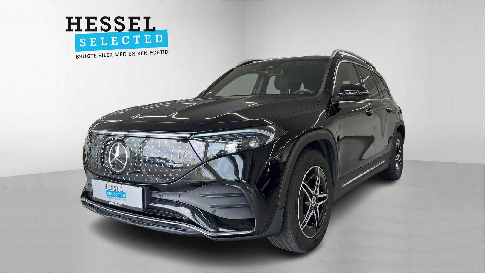 Sort Mercedes EQB250+ fra 2024
