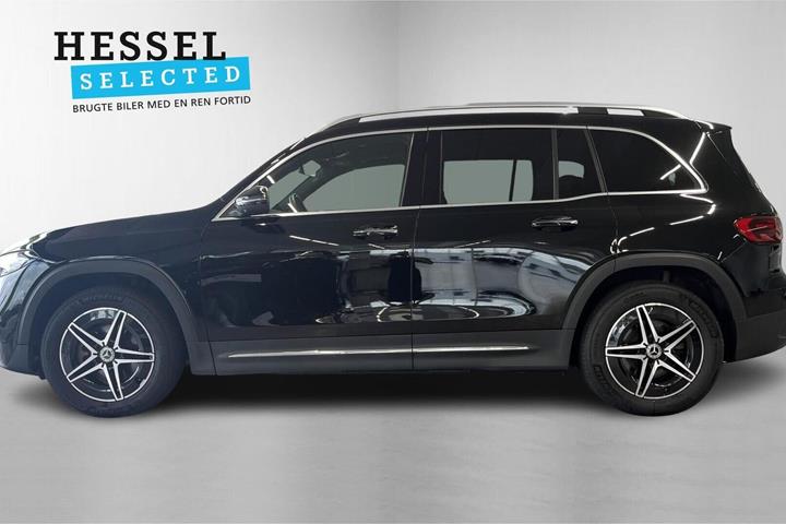 Sort Mercedes EQB250+ fra 2024