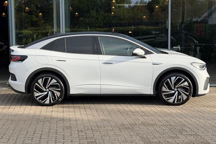 Hvid VW ID.5 fra 2023