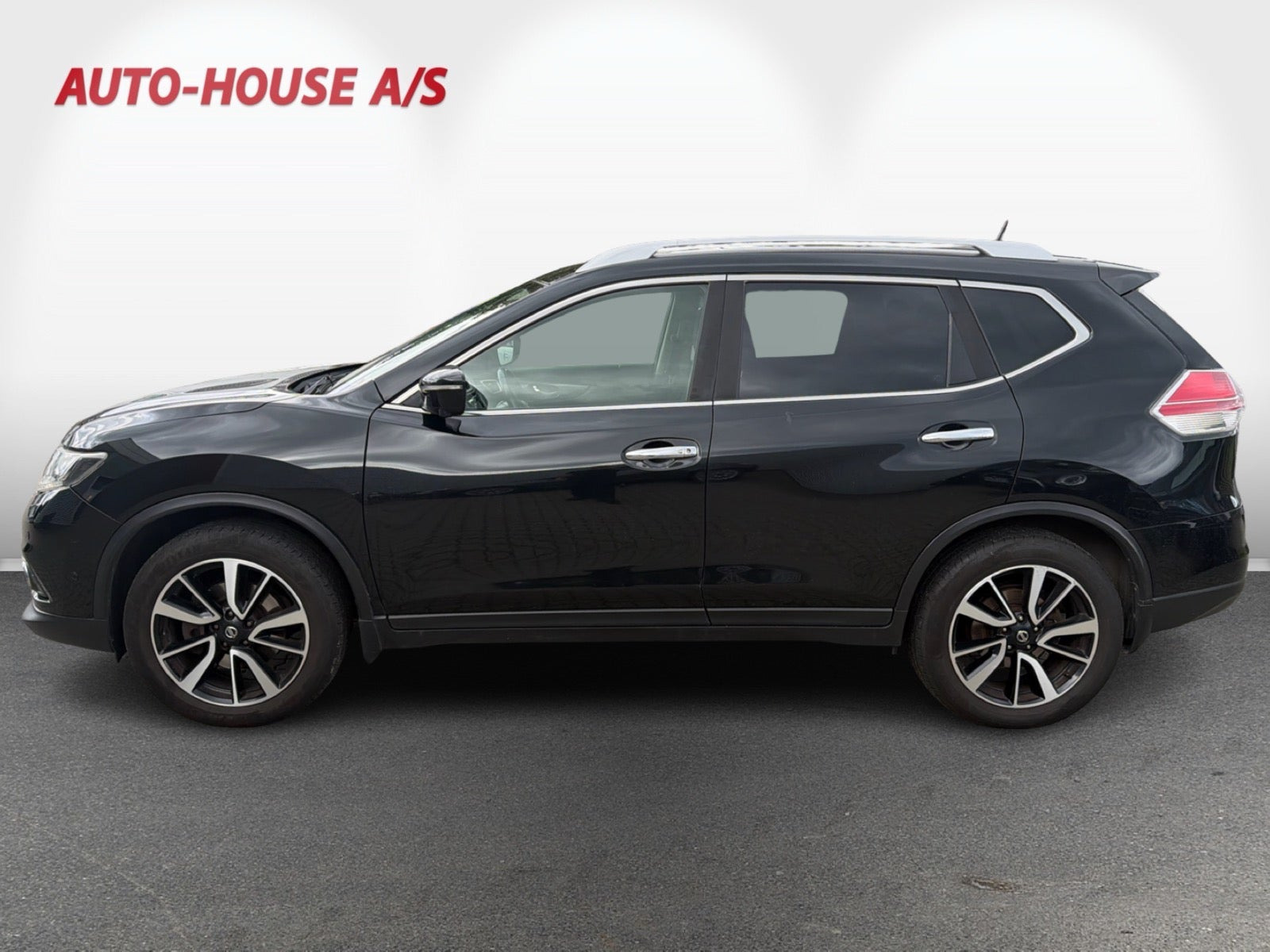 undefined Nissan X-Trail fra 2016