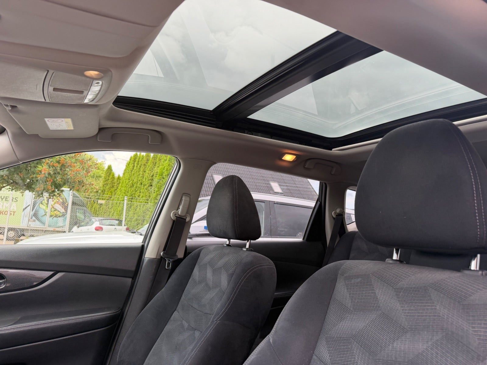 undefined Nissan X-Trail fra 2016