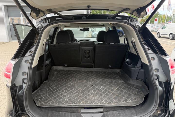 undefined Nissan X-Trail fra 2016