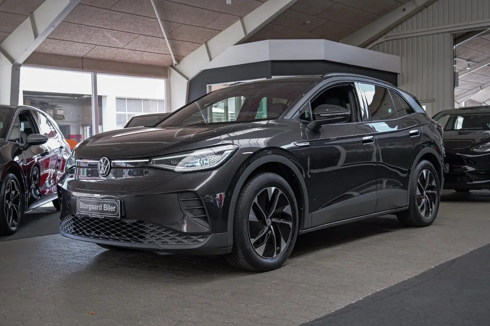 Grå VW ID.4 fra 2021