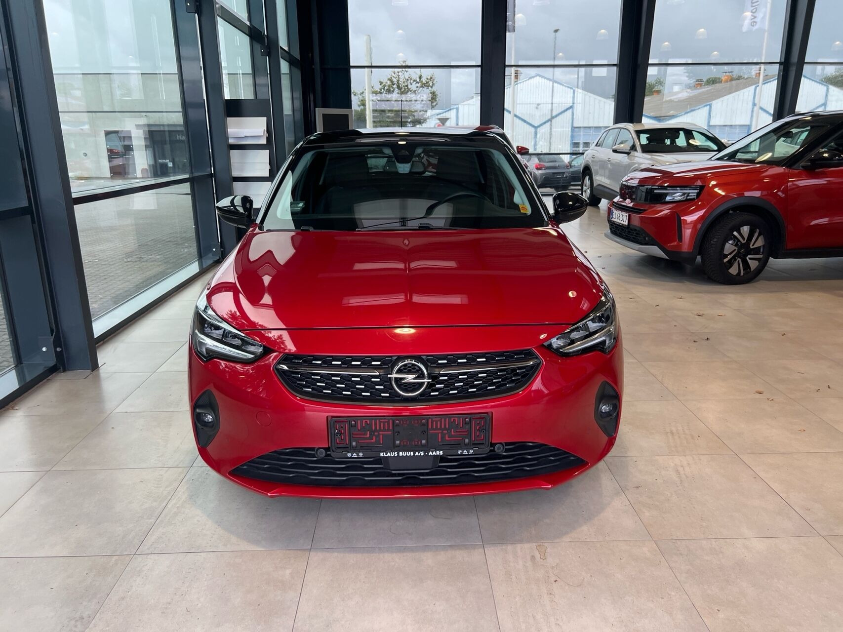 Rød Opel Corsa fra 2021
