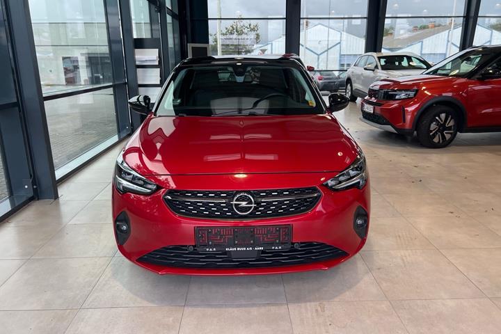 Rød Opel Corsa fra 2021