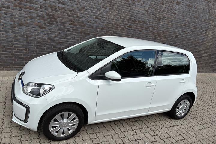 Hvid VW e-up fra 2021