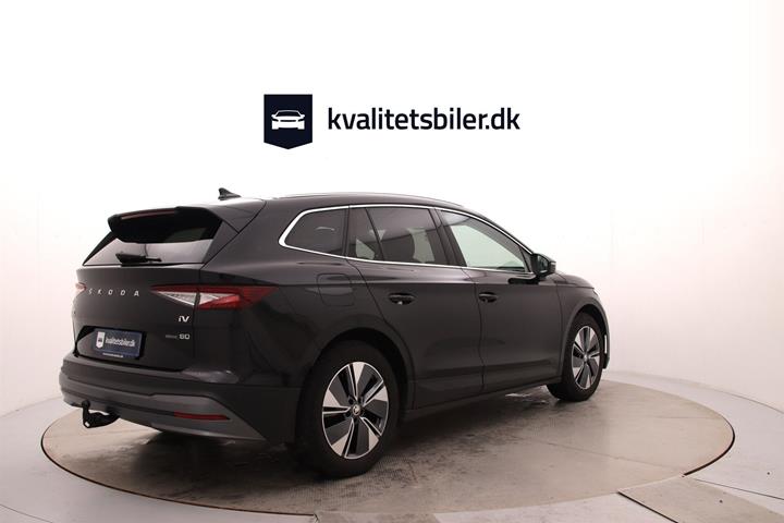 Sort Skoda Enyaq fra 2023
