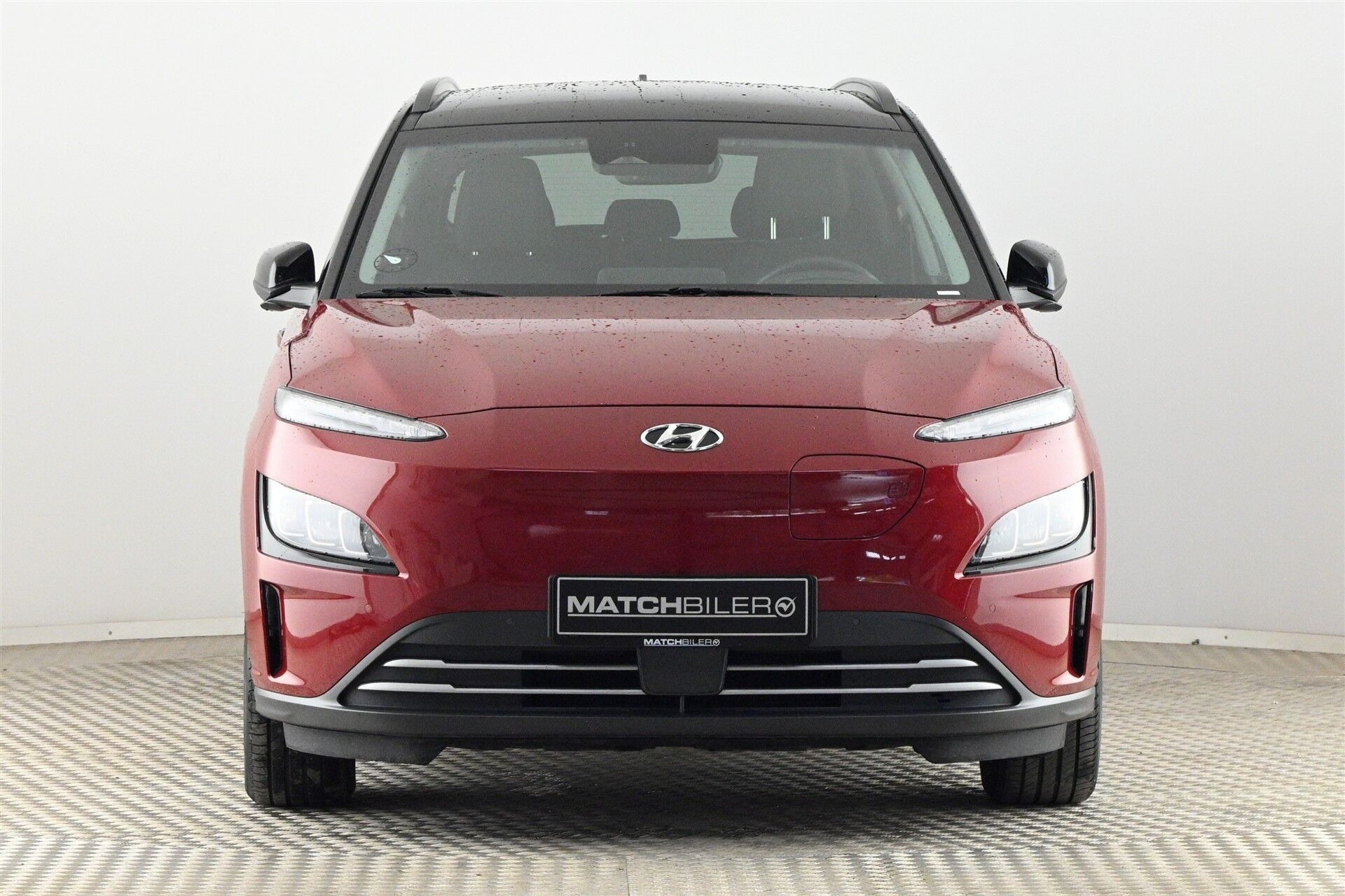 Rød Hyundai Kona fra 2022