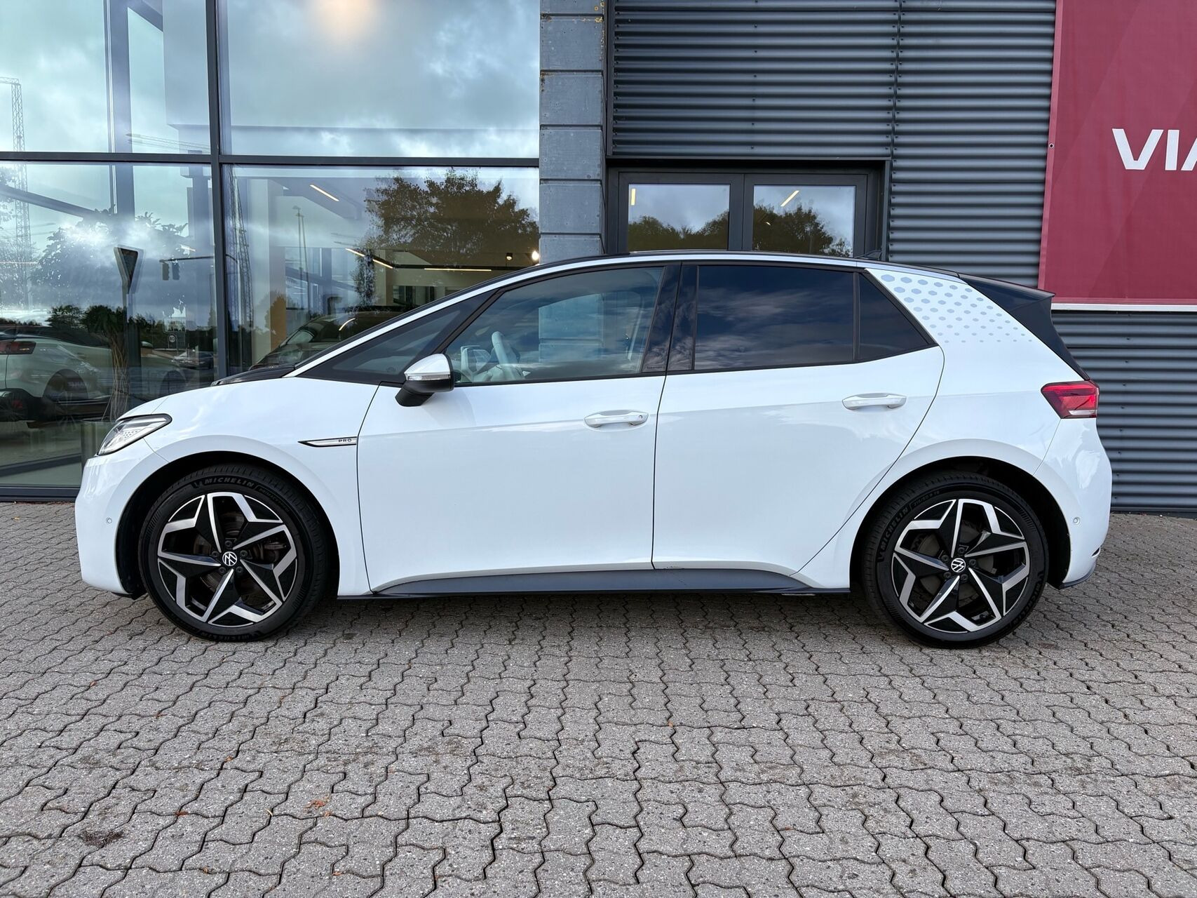 Hvid VW ID.3 fra 2022