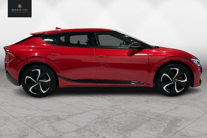 Rød Kia EV6 fra 2024