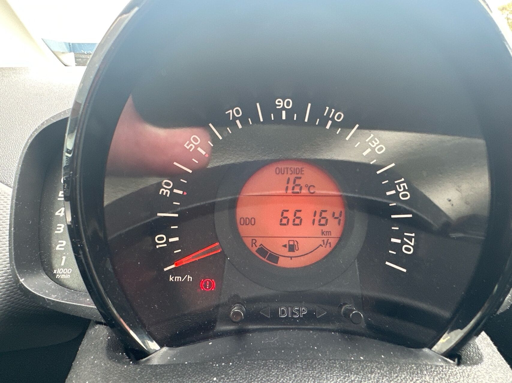 Sort Peugeot 108 fra 2020