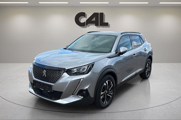 Sølv Peugeot 2008 fra 2021