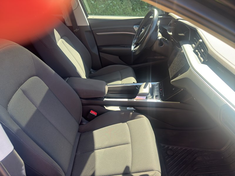 undefined Audi e-tron fra 2020
