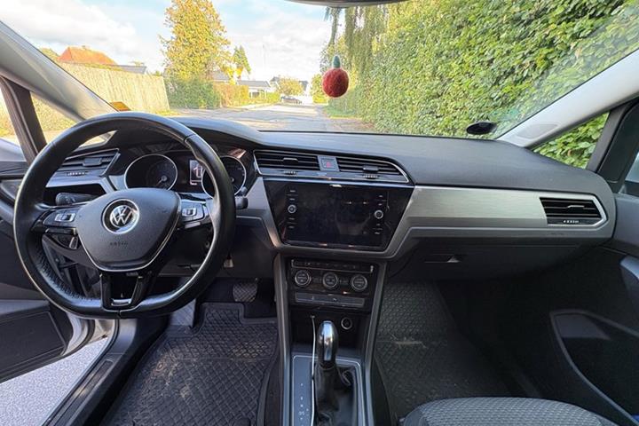 undefined VW Touran fra 2021