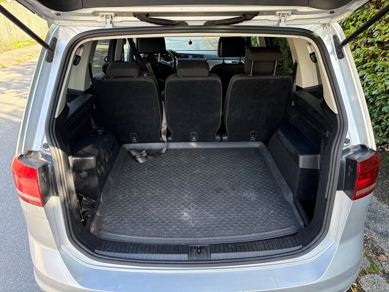 undefined VW Touran fra 2021