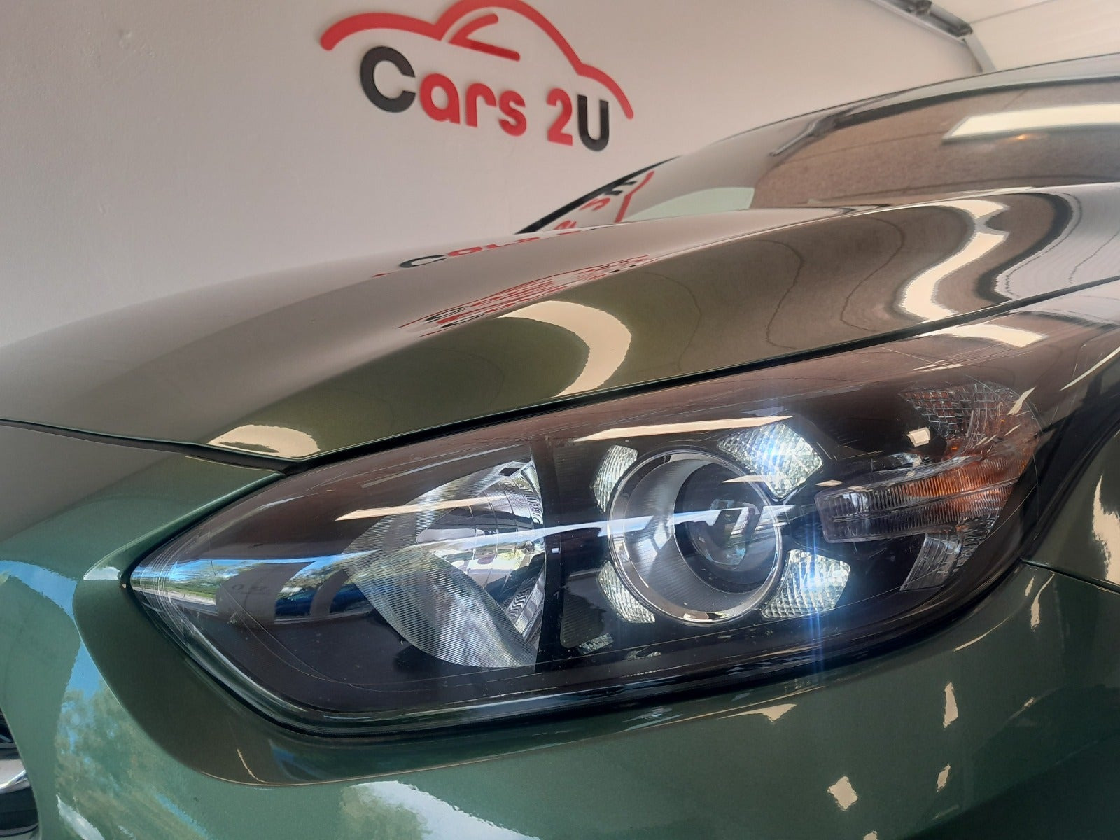 Grøn Kia Ceed fra 2023