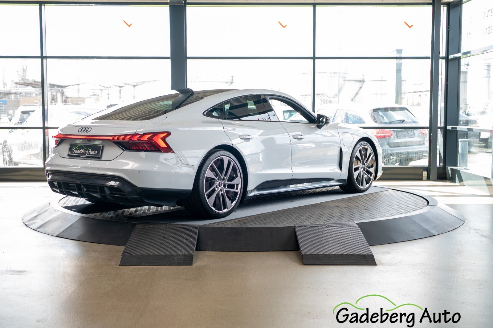 Hvid Audi e-tron GT fra 2022