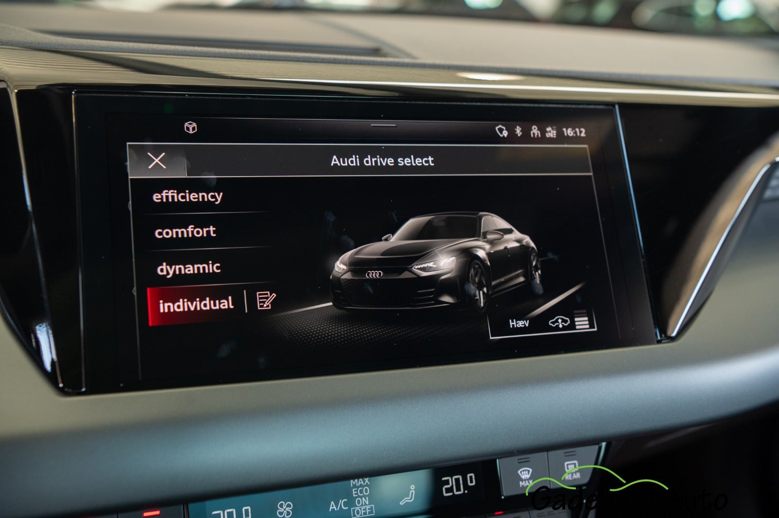 Hvid Audi e-tron GT fra 2022