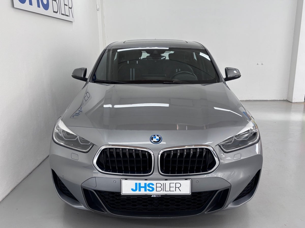 Grå BMW X2 fra 2021