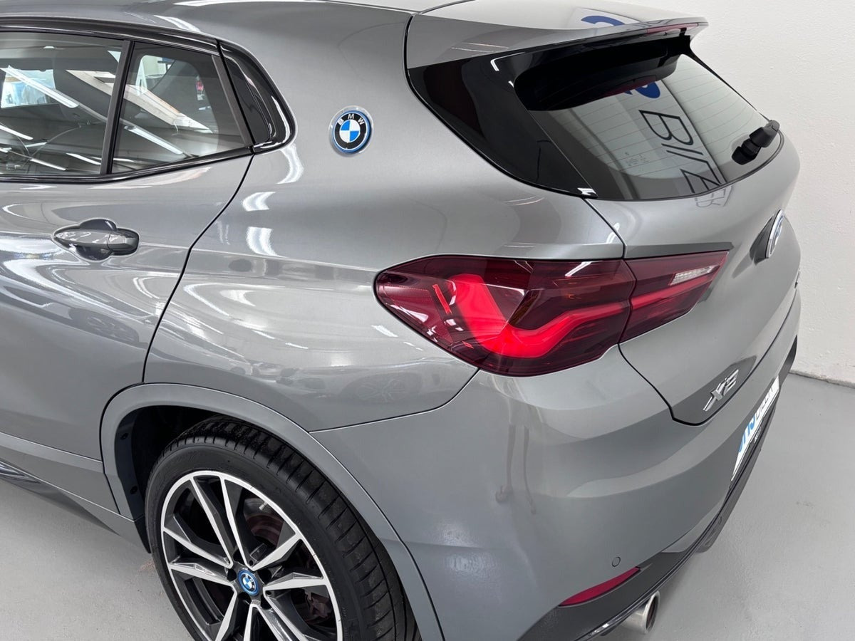Grå BMW X2 fra 2021