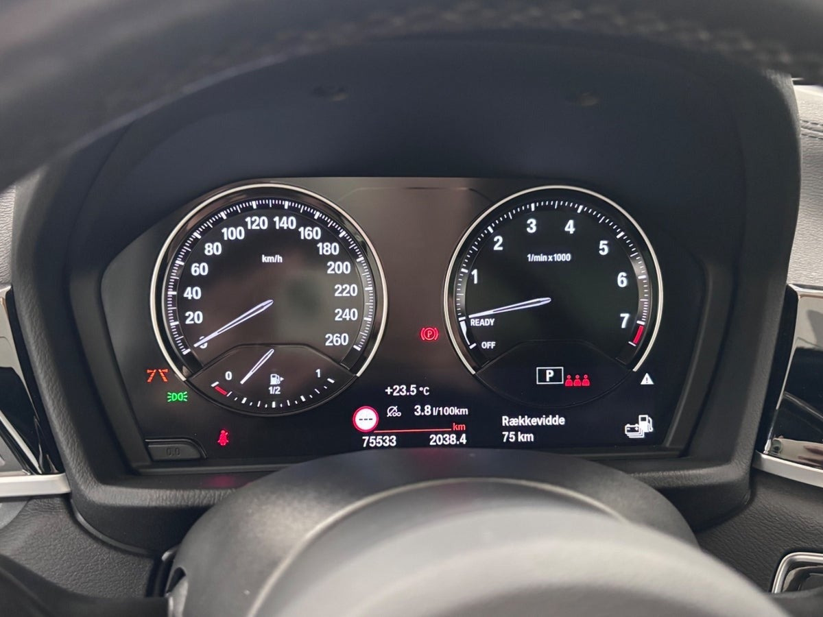 Grå BMW X2 fra 2021