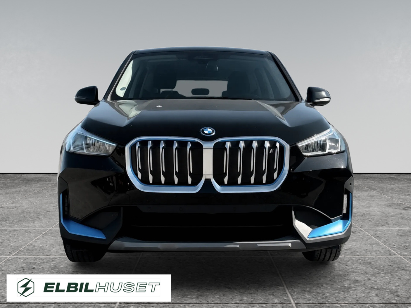 Sort BMW iX1 fra 2023